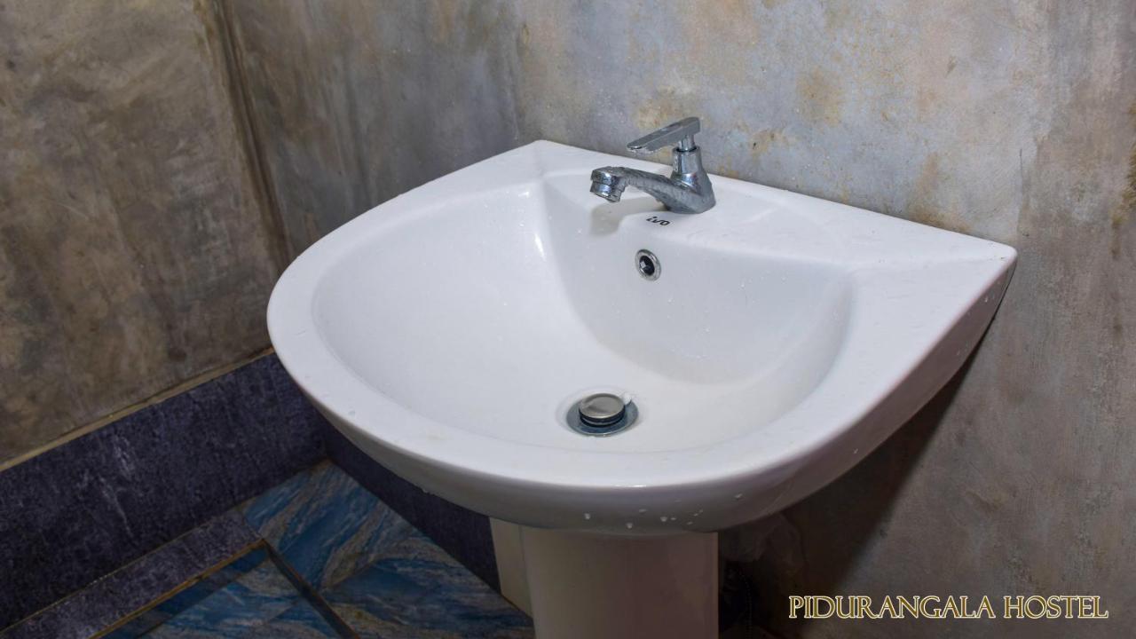 Pidurangala Hostel Sigiriya Eksteriør billede